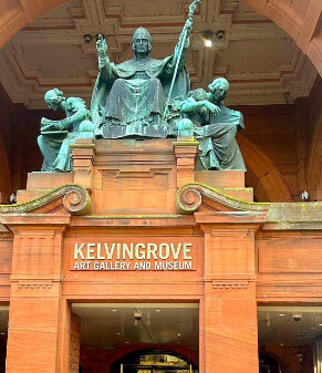 Resident outing to Kelvingrove Art Gallery