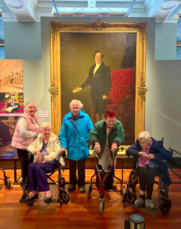 Resident outing to Kelvingrove Art Gallery