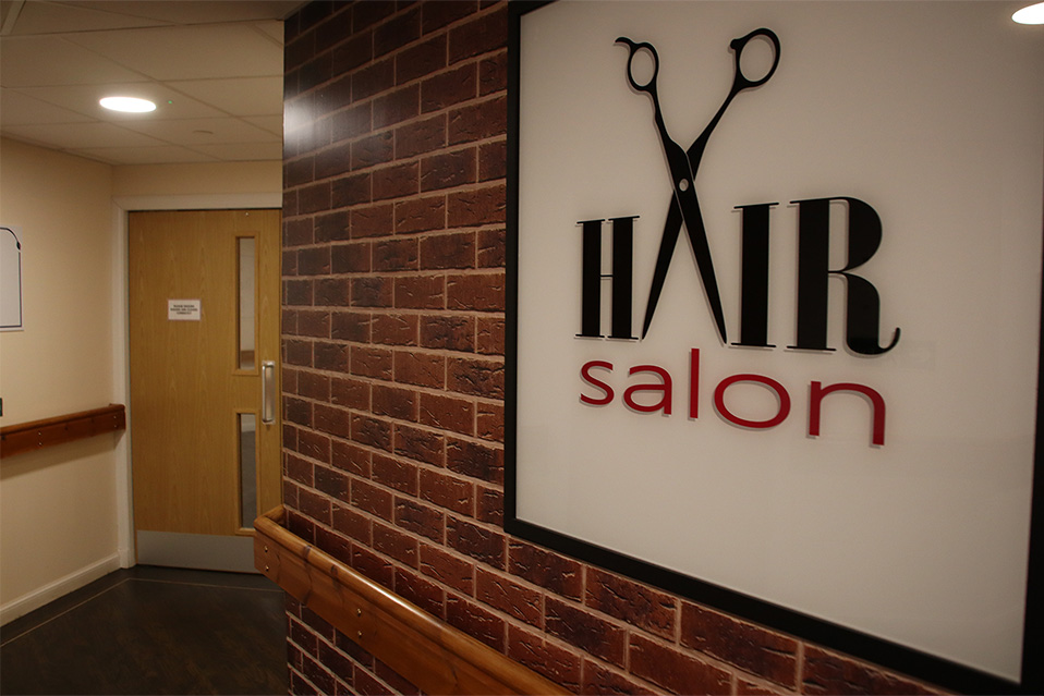 hair salon sign at springvale